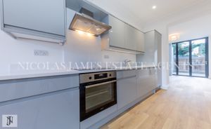 Photo 19- click for photo gallery